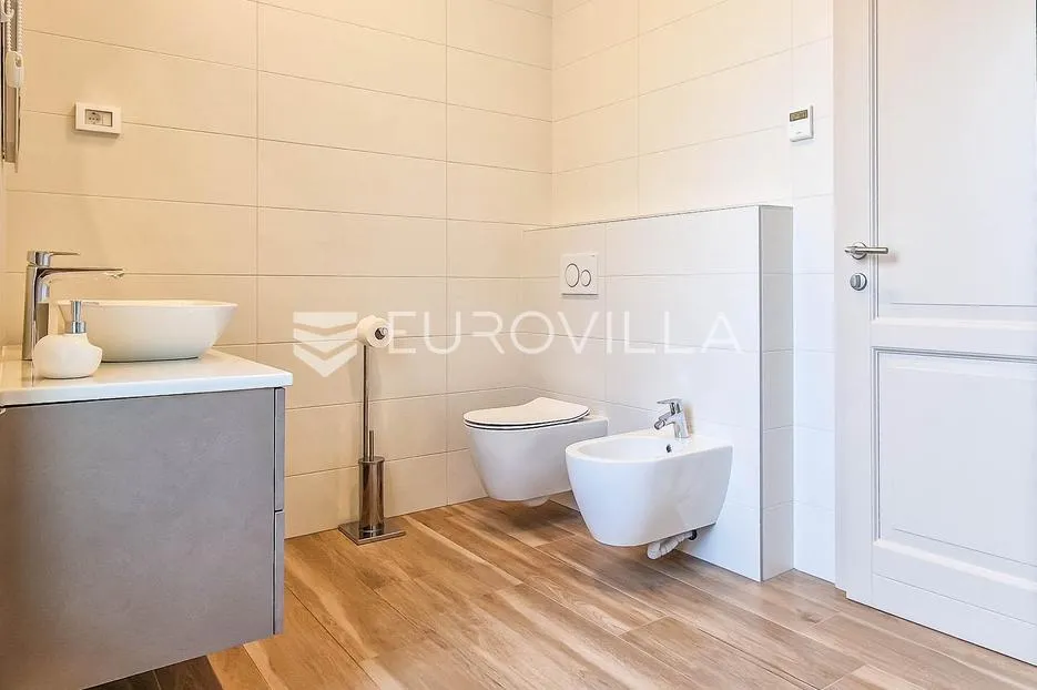istra, luksuzna villa 276 m² s 4 spavaće sobe, bazenom i pogledom na more - slika 13