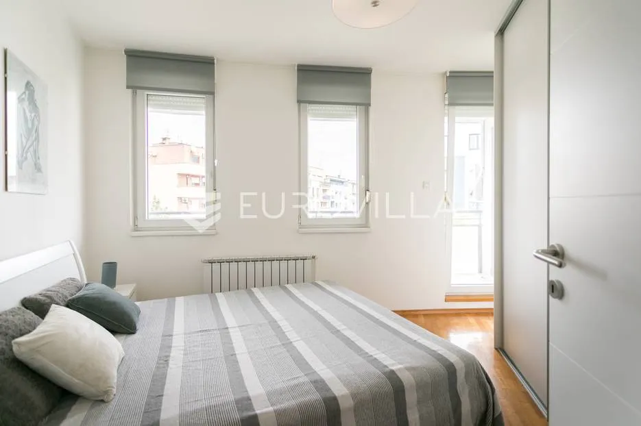trešnjevka, trakošćanska uređen trosoban stan parking, 90 m² - slika 7