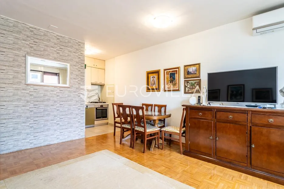split, sućidar, odličan trosoban stan ukupne površine 84 m² - slika 2