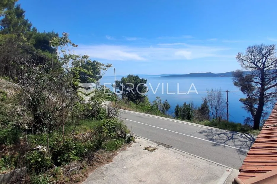 omiš, lokva rogoznica, prostrano zemljište s kućom za adaptaciju i panoramskim pogledom na more - slika 10
