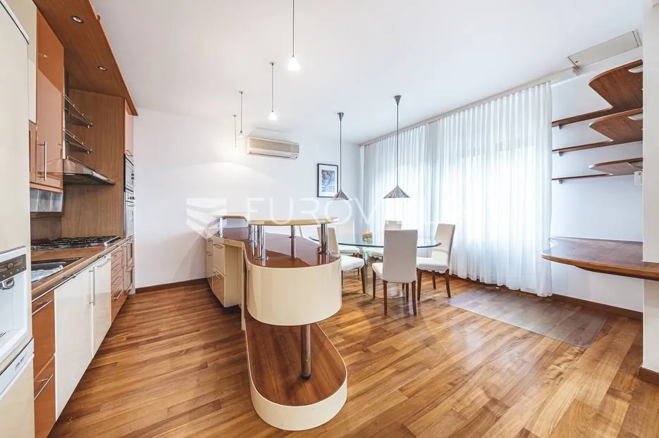 zagreb, donji grad, savska uređen trosoban stan 70 m² - slika 5