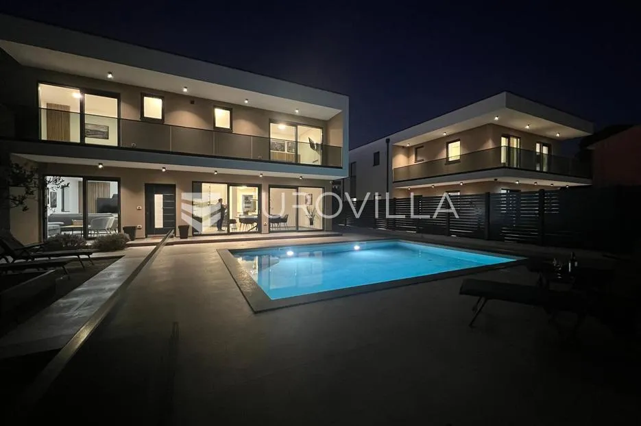 istra, smoljanci, moderna novoizgrađena vila 200m2 s bazenom i pogledom na more - slika 34