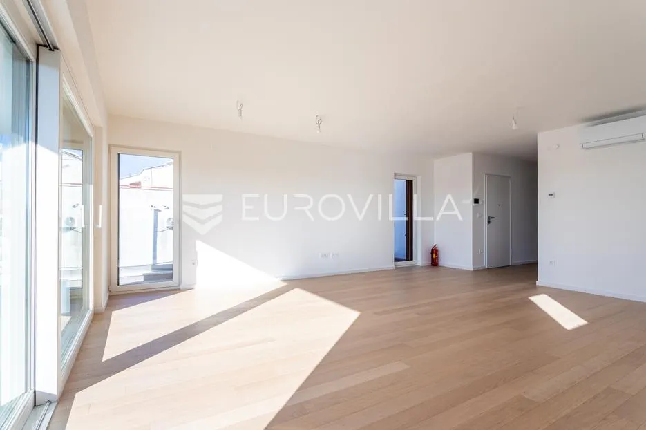 vodice, novogradnja, penthouse s krovnom terasom i pogledom na more, 141,80 m² - slika 8