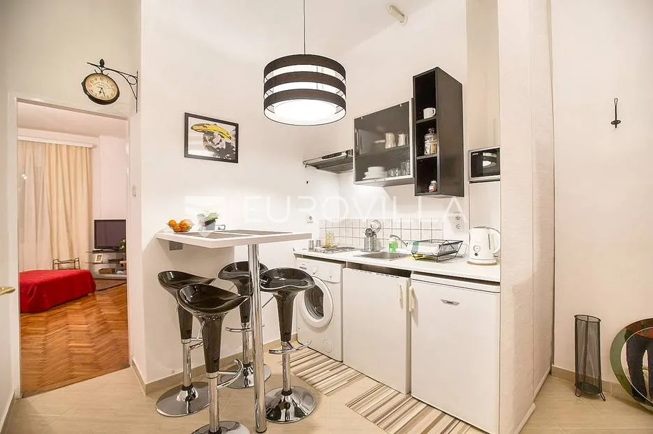 zagreb, donji grad, atraktivan dvosoban stan 48 m² - slika 5