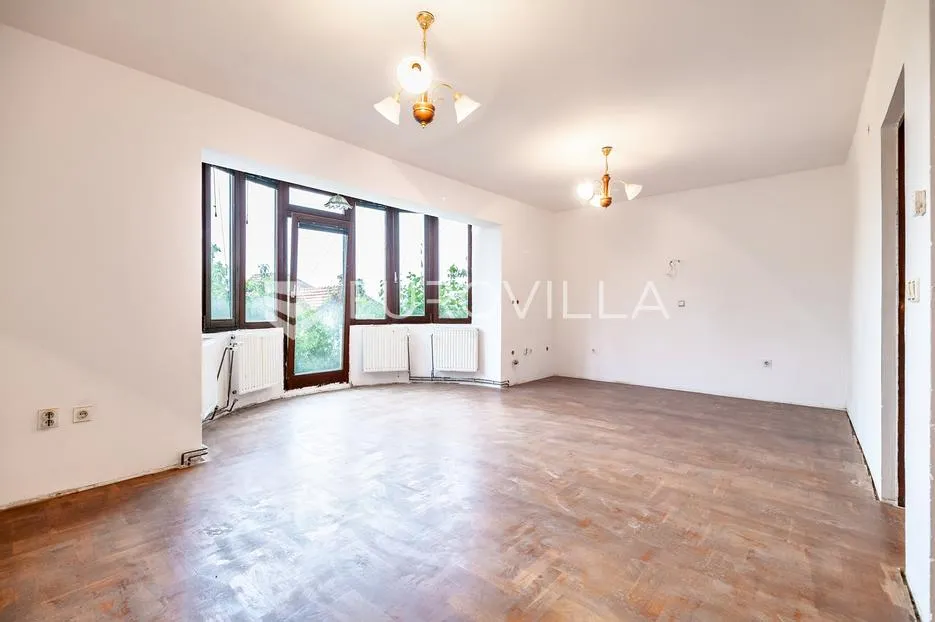 zagreb, mikulići, predivna kuća 314,97 m² - slika 2