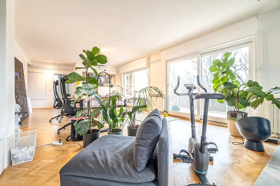 zagreb, pantovčak četverosoban stan 150 m2 - slika 3