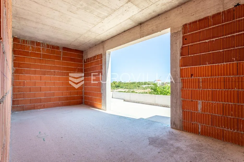 vodice, prekrasna i prostrana vila s bazenom, 730,25 m² - slika 28