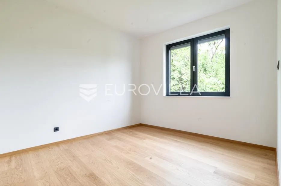 zagreb, srebrnjak, novogradnja, luksuzan četverosoban penthouse 140,27 m² - slika 5