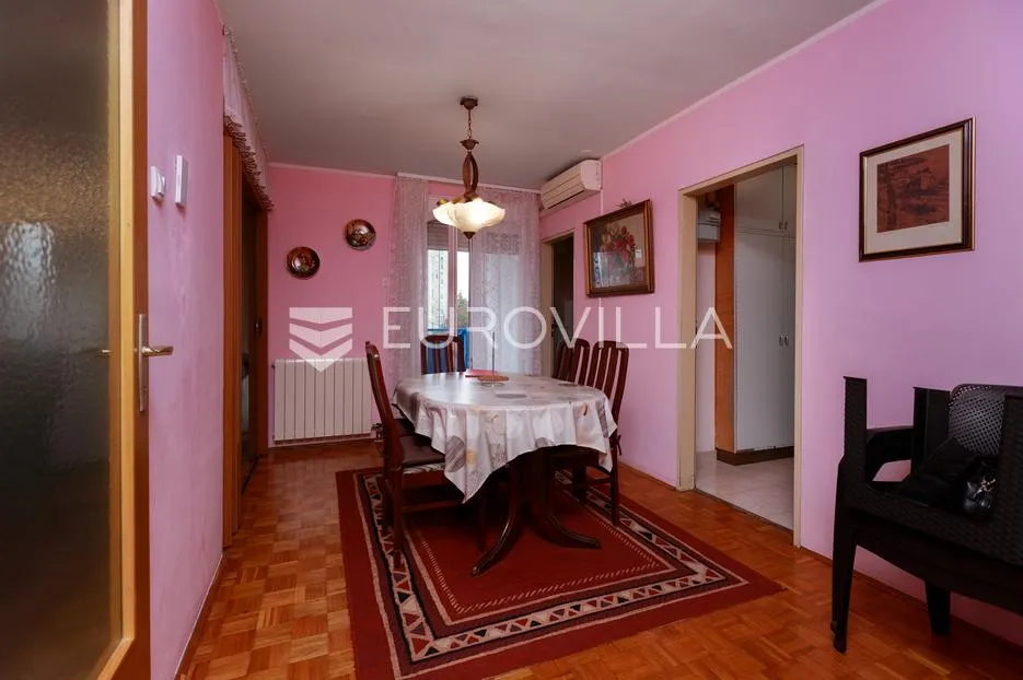 rijeka, krnjevo, komforan uređen stan površine 82 m², lođa - slika 6