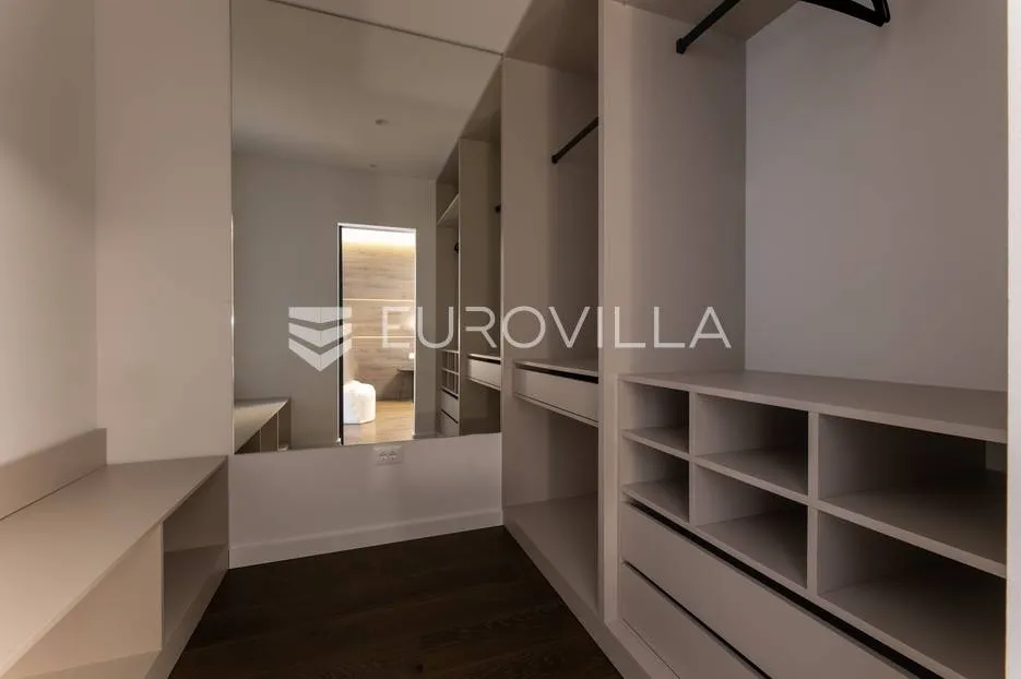 kaštel stari, luksuzna vila s bazenom i pogledom na more - slika 24