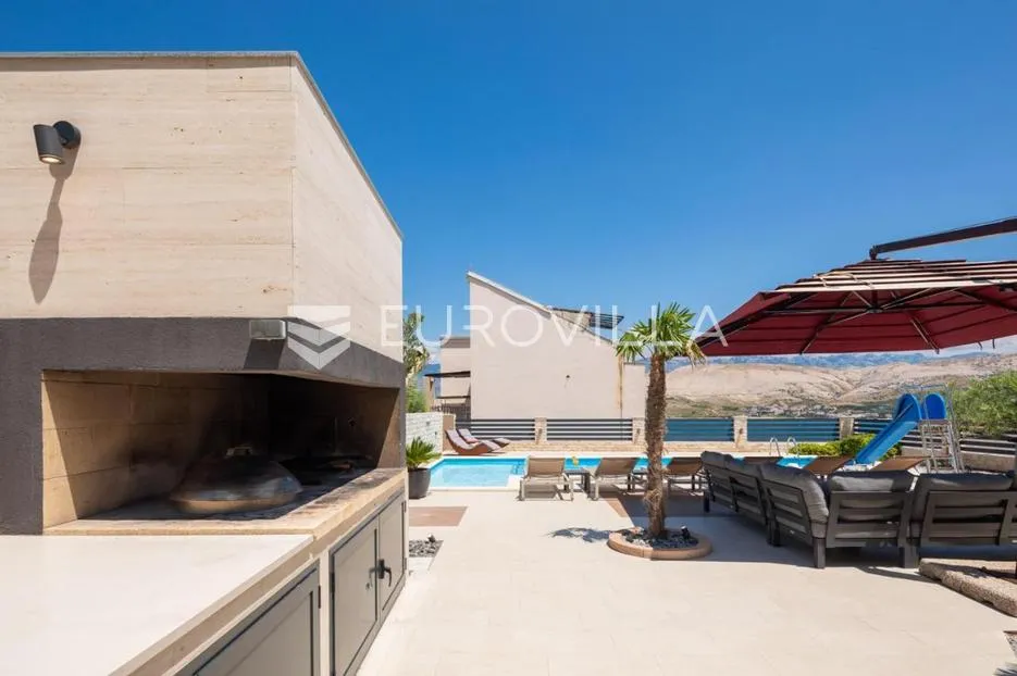 pag prekrasna villa sa pogledom na more 350 m² na 200 metara od mora - slika 53