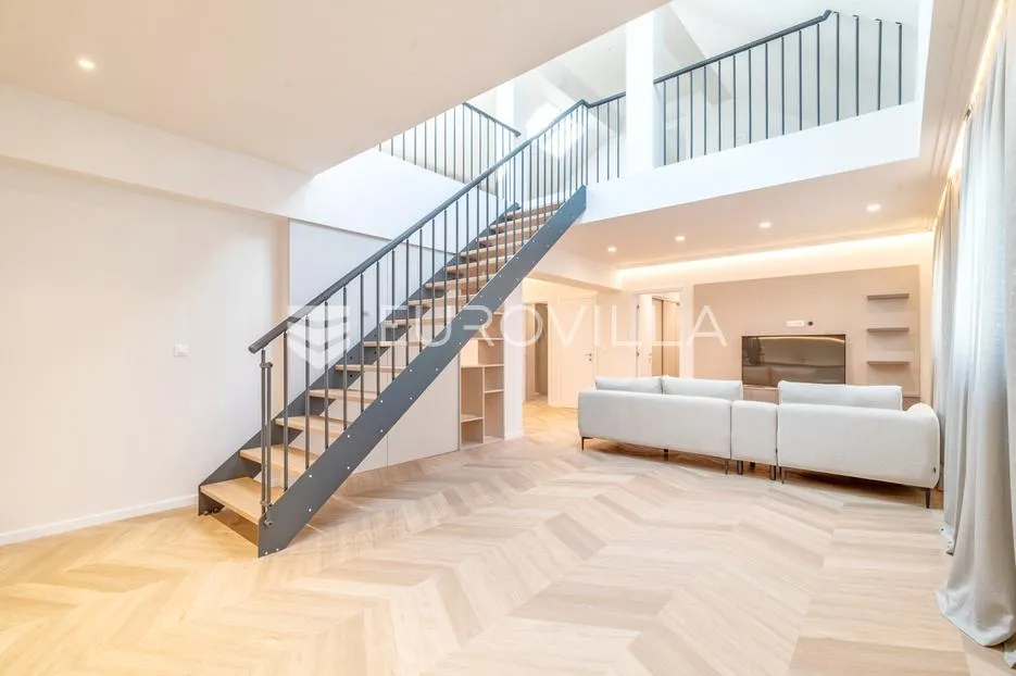 zagreb, bogovićeva, luksuzan četverosoban penthouse 150 m² - slika 3