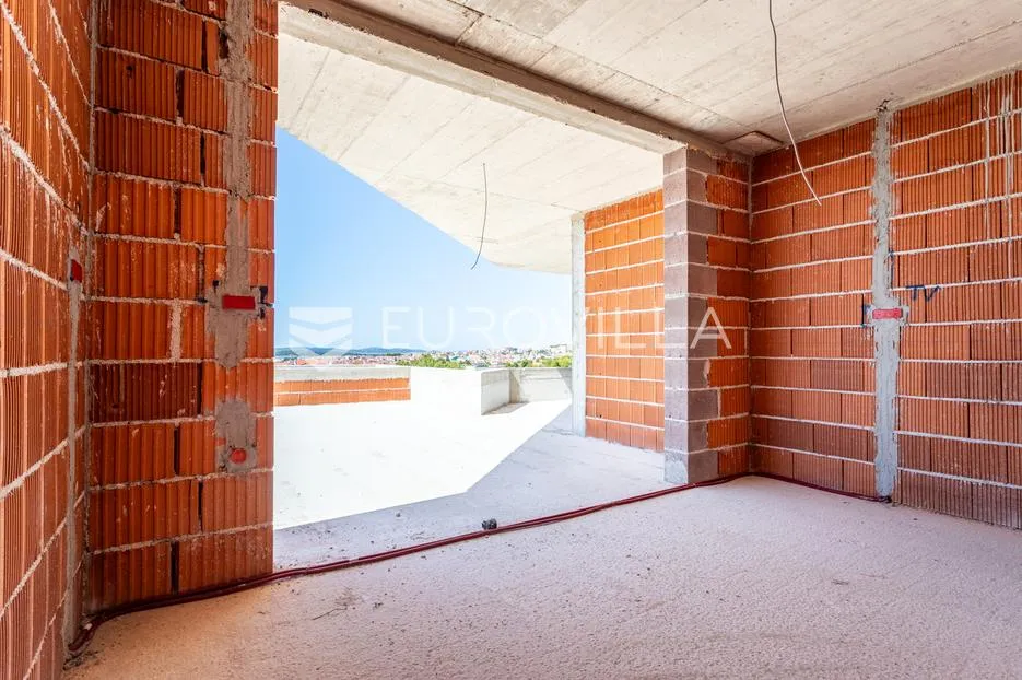 vodice, prekrasan trosoban penthouse s pogledom na more, 143,31 m² - slika 14