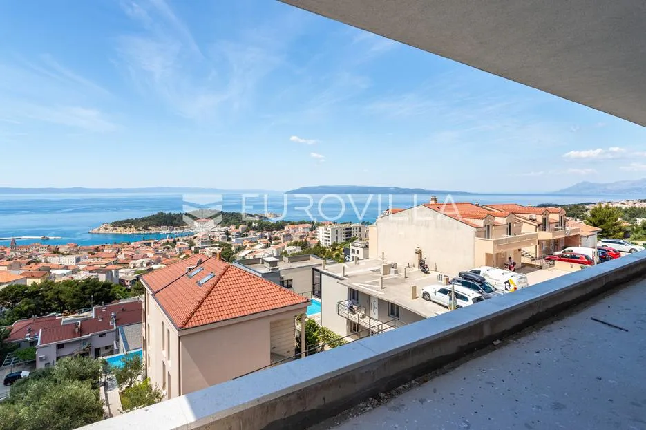 makarska, ekskluzivan trosoban stan s vanjskim bazenom i panoramskim pogledom na more - slika 15