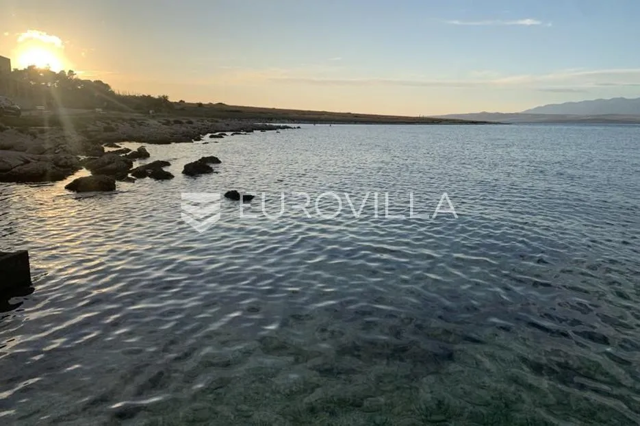 zadar, vir dvojna kuća sa šest apartmana prvi red do mora, površine 228 m² - slika 13