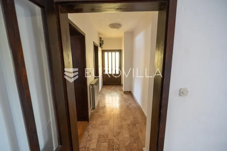 đakovo, centar, kuća 115 m2 na atraktivnoj lokaciji - slika 28