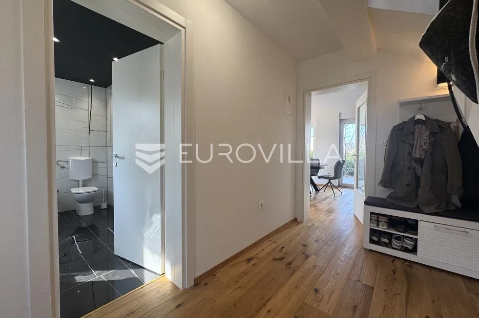 istra, žbandaj, troetažni stan 126 m² s 4 spavaće sobe, vrtom i parkingom - slika 14