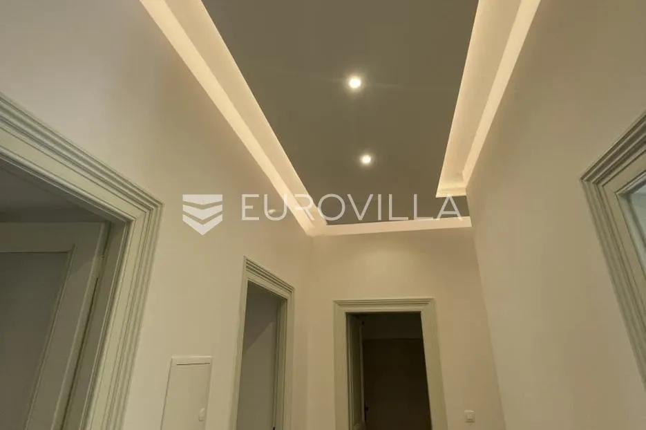 rijeka, centar, trosoban stan 81,31 m² kompletno adaptiran i moderno uređen - slika 12
