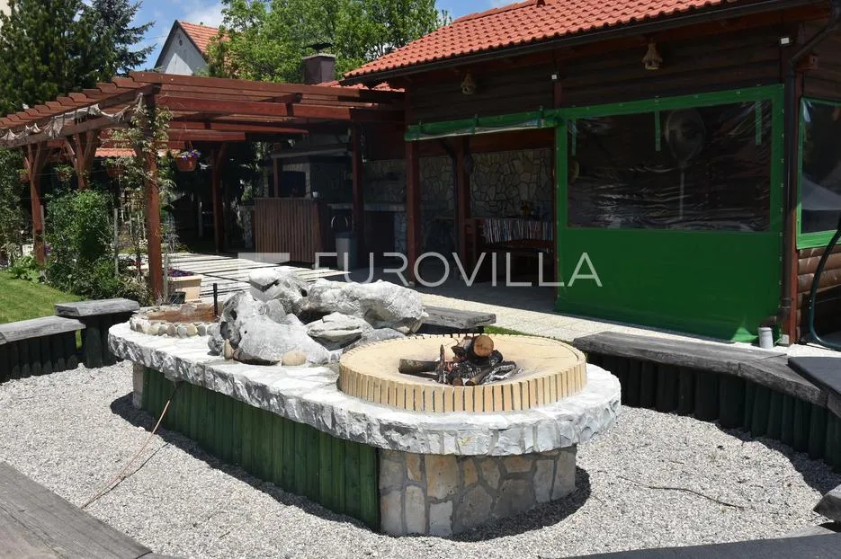 g.kotar, ravna gora, uhodani turistički objekt 1500 m² na parceli od 3799 m² - slika 10