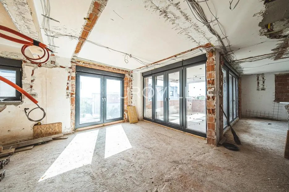 zagreb, gornji bukovac, rohbau zgrada s dva stana 400 m2 s 434 m2 okućnice, građevinska dozvola - slika 13