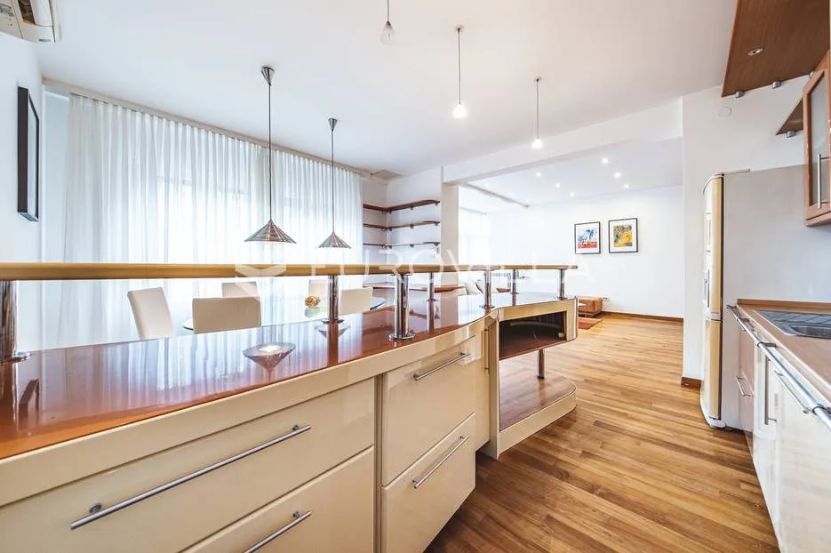 zagreb, donji grad, savska uređen trosoban stan 70 m² - slika 8