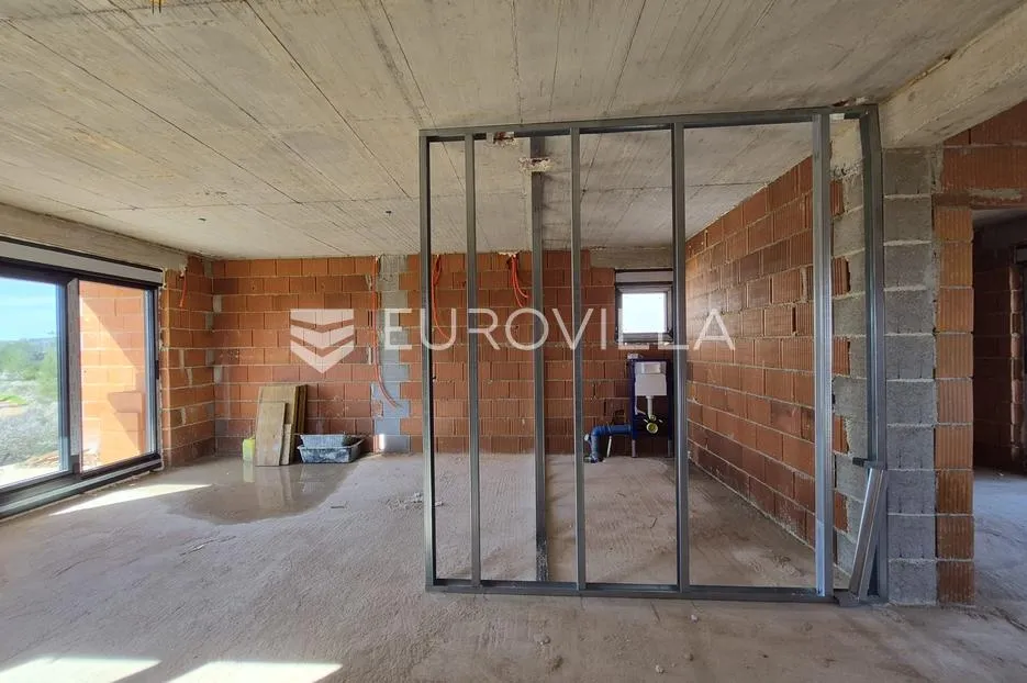 vir, novogradnja, apartman na 1. katu s dvije spavaće sobe - slika 15