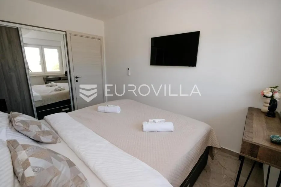istra, pula, predivna villa s bazenom na mirnoj lokaciji - slika 14