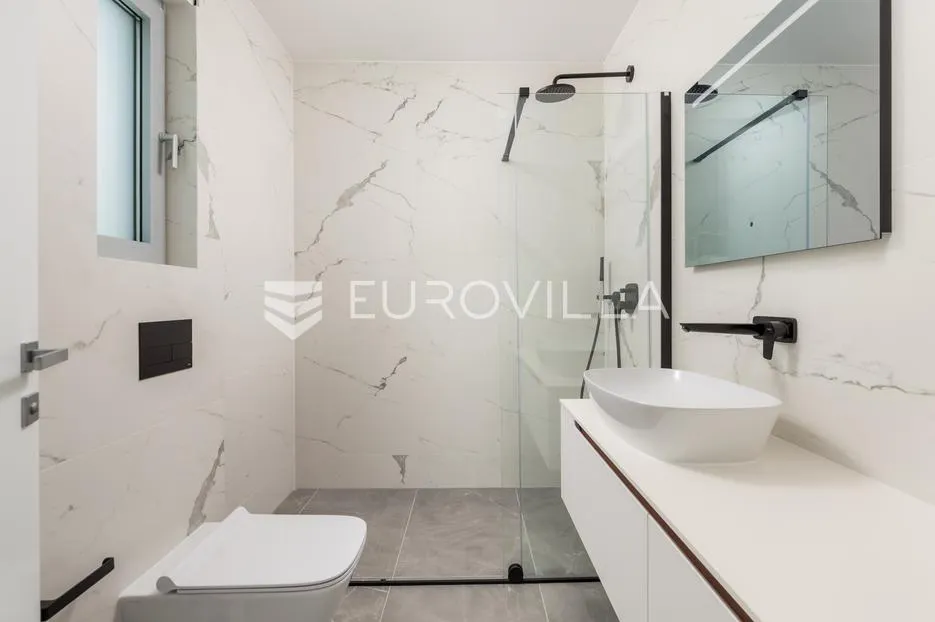 opatija, centar, prekrasan trosoban u novogradnji s pogledom na more nkp 110.54 m2 - slika 12
