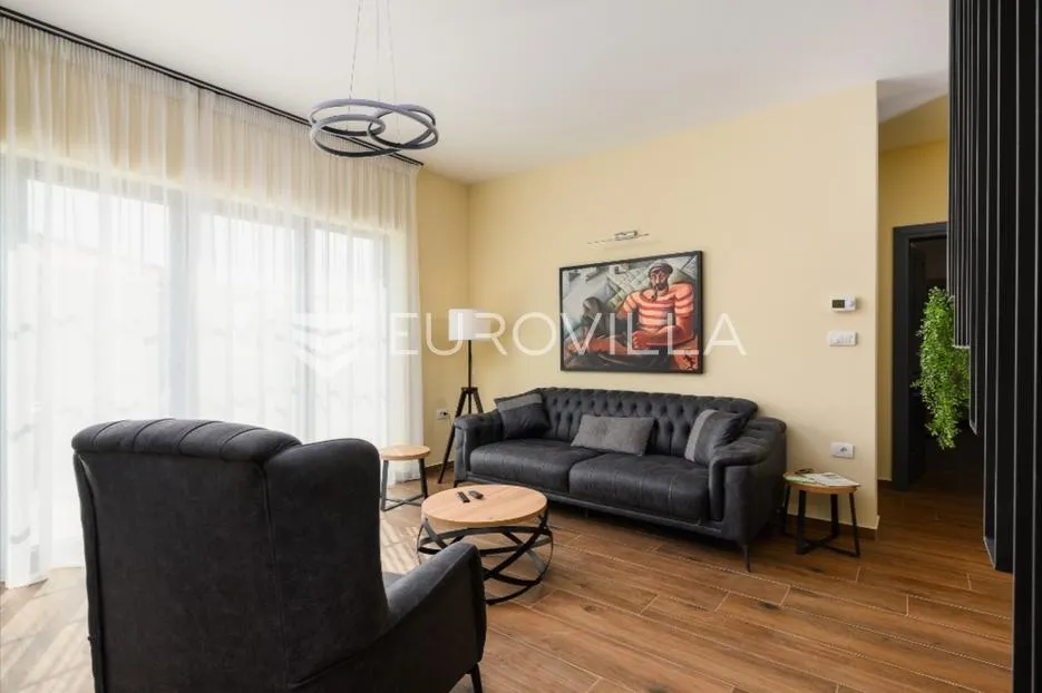 istra, kanfanar, moderna kuća s odvojenim apartmanom za dugoročan najam - slika 7