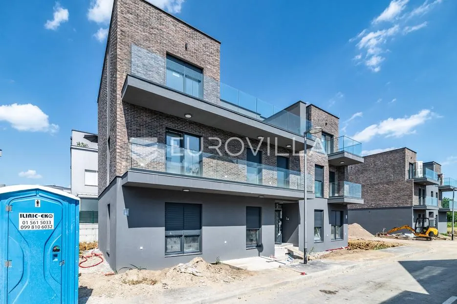 zagreb, sveta klara, moderan trosoban stan u novogradnji s parkirnim mjestom, 67 m² - slika 1