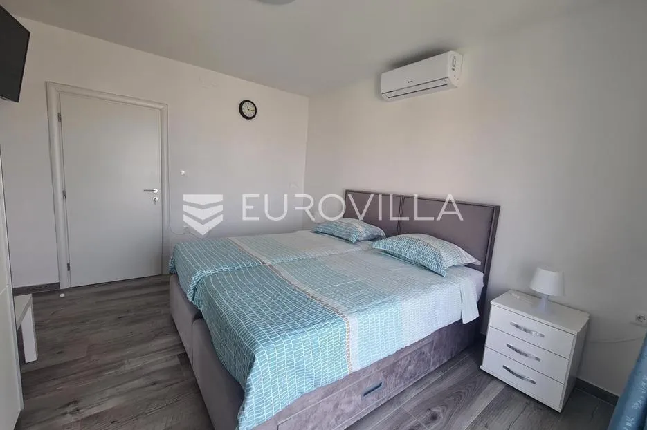crikvenica, dramalj, prekrasna kuća sa 5 apartmana u blizini mora - slika 9