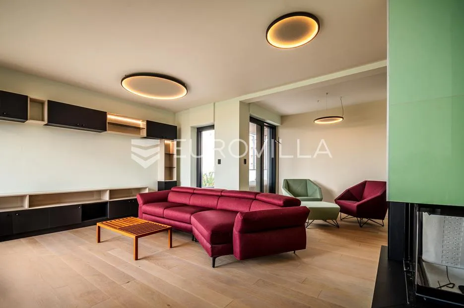 varaždin, centar, namješteni luksuzan stan 170 m² s wellnesom i 2 garažna mjesta - slika 5
