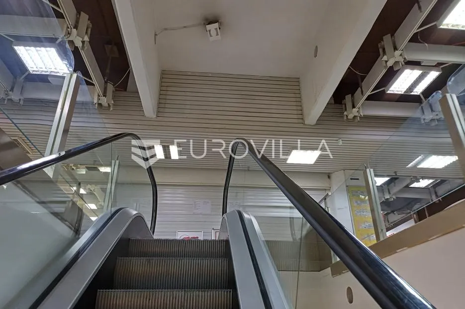 rijeka, korzo, prostran poslovni prostor od 120 m² na vrhunskoj lokaciji - slika 3
