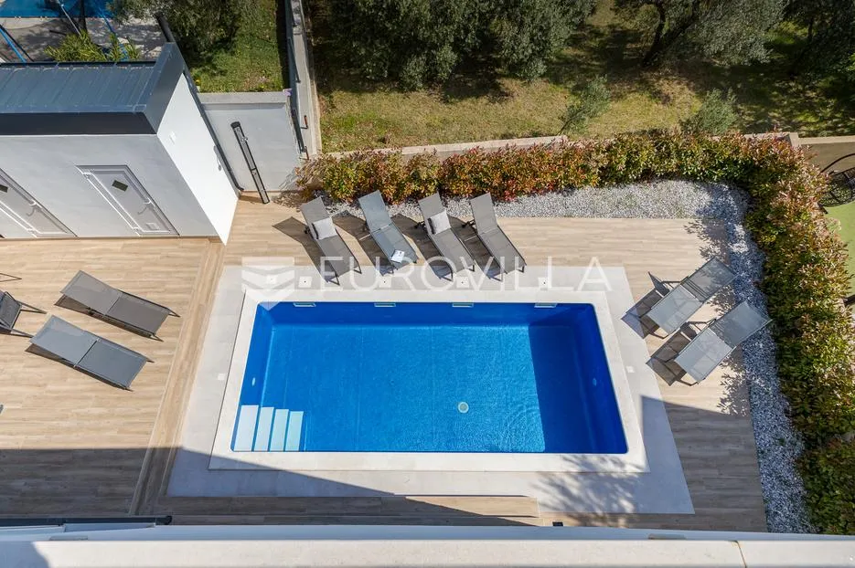 istra, fažana elegantna samostojeća vila s pogledom na brijune - slika 107