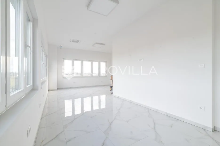 gospodarska zona, pisarovina i., proizvodno, skladišna hala 1116 m² - slika 15