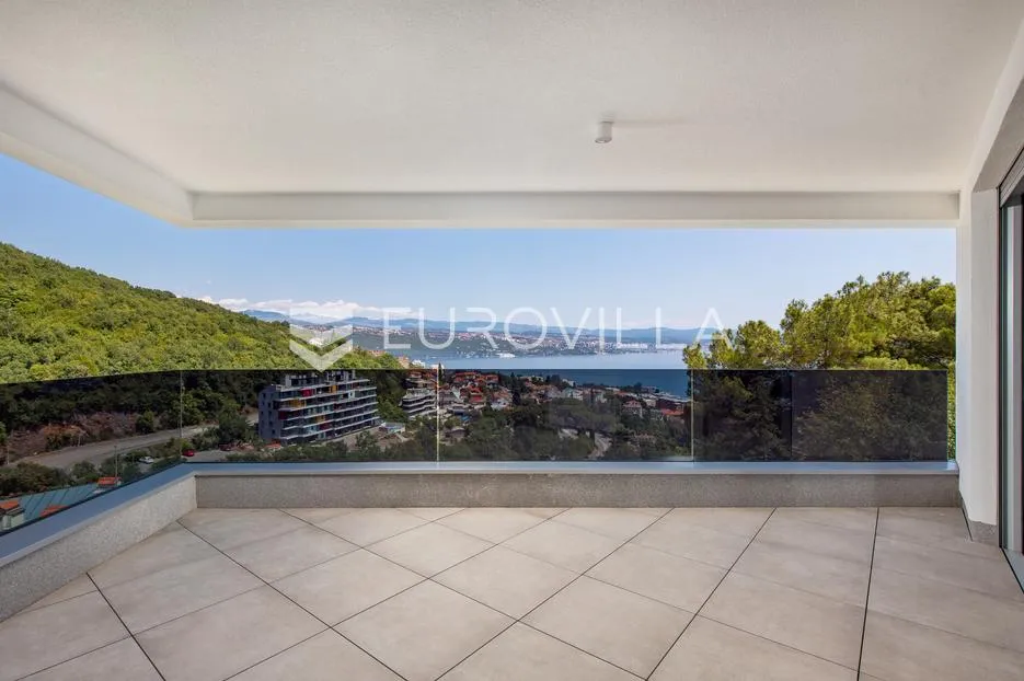 opatija, centar, višesoban stan u novogradnji s 4 parkirna mjesta nkp 247 m2 - slika 8