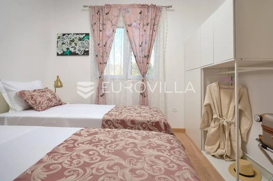podstrana, dvosoban stan za najam izvan turističke sezone - slika 8