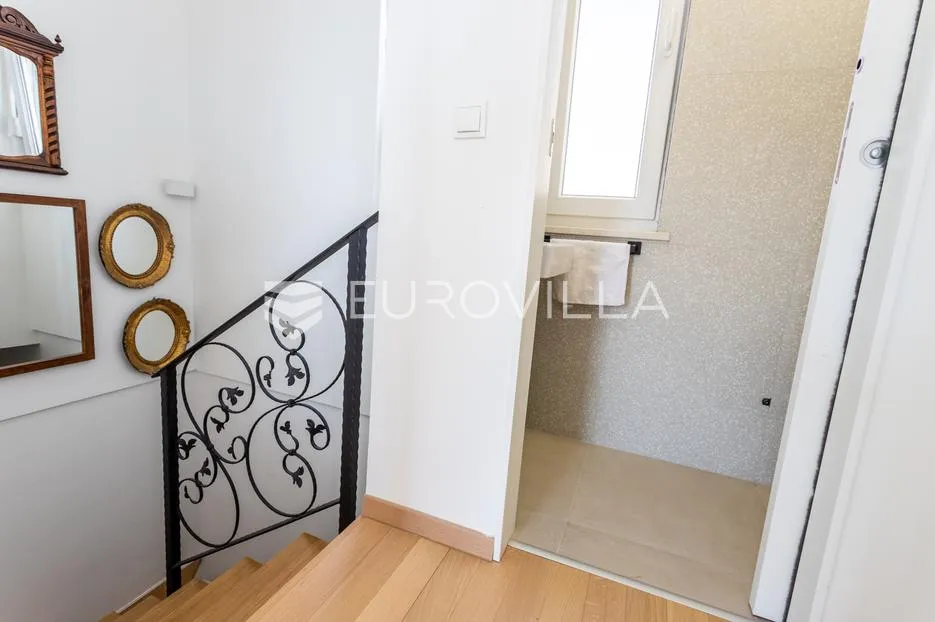 žnjan, moderan penthouse s prekrasnim pogledom na more - slika 13