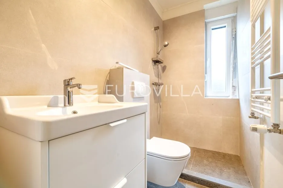zagreb, zvonimirova, prostran trosoban stan/poslovni prostor površine 56 m² - slika 4