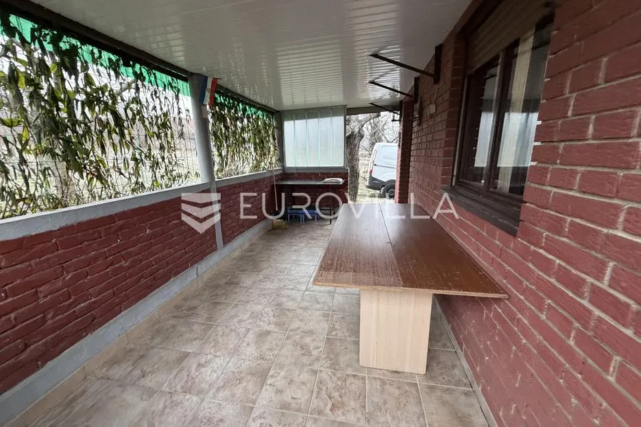 mandićevac, vikendica 66 m² s vinogradom, izvrsna investicija - slika 9