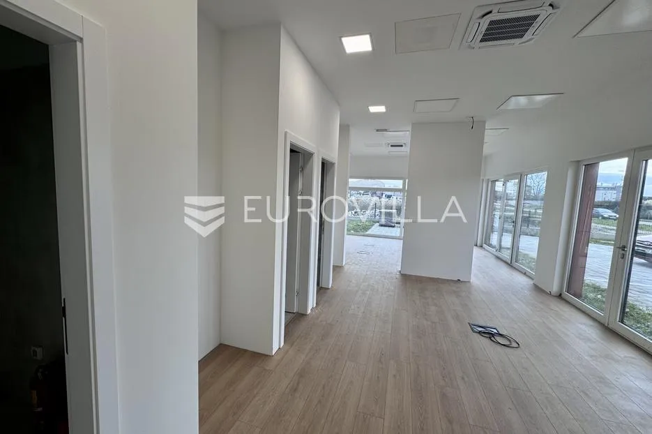 velika gorica, poslovni prostor, novogradnja 54 m2 - slika 4