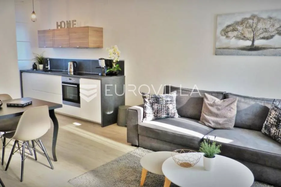 premantura, kuća s četiri apartmana i bazenom - slika 41