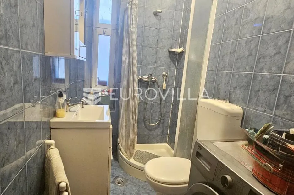 rijeka, kozala, stan 45,24 m² dvosoban s dnevnim boravkom, okućnicom i novom fasadom, mirna lokacija - slika 3