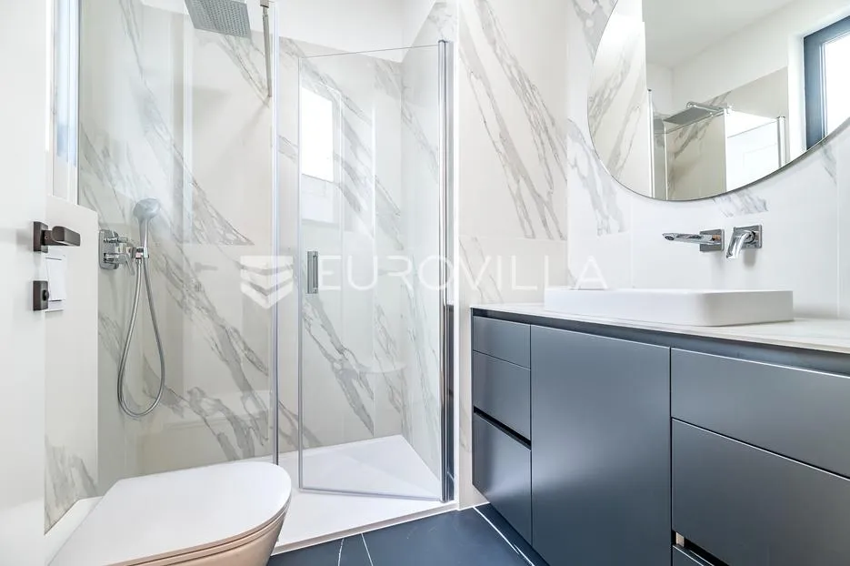 zagreb, srebrnjak, luksuzan trosoban penthouse s garažom novogradnja - slika 7