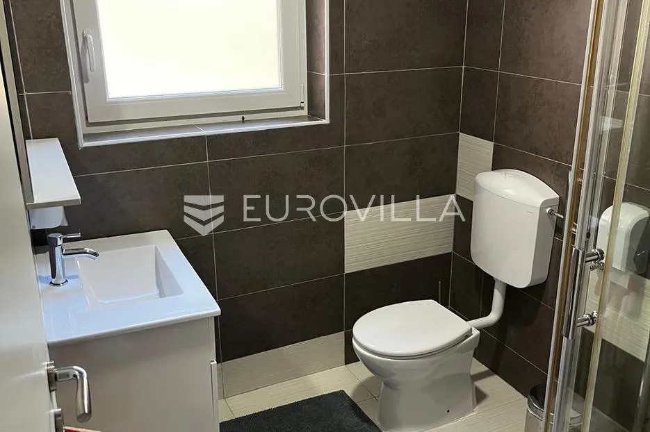 kuća, plitvice, rakovica, 4 apartmana, okućnica 1200 m² - slika 6