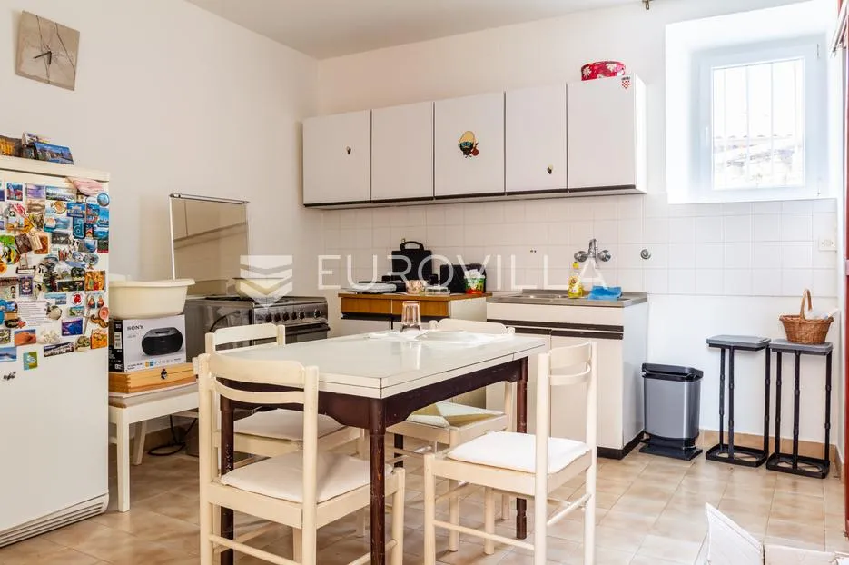 primošten, kamena kuća u staroj jezgri, 150 m² - slika 5