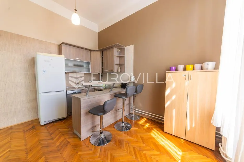 osijek, centar, prodaje se secesijski stan površine 180 m² - slika 6