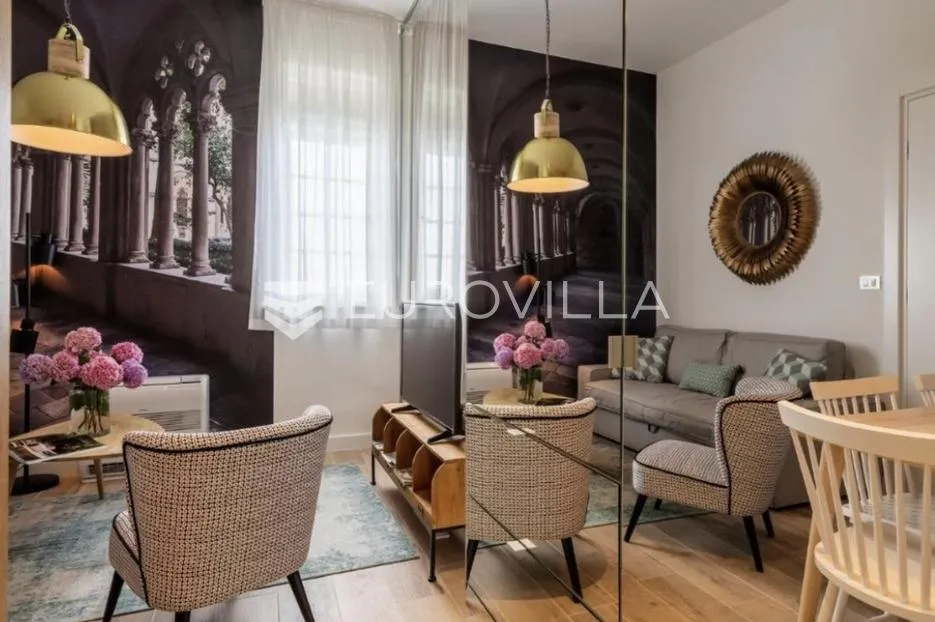 Opatija, Centar, 5 luksuzno uređenih apartmana s uhodanim poslovanjem, investicijska prilika