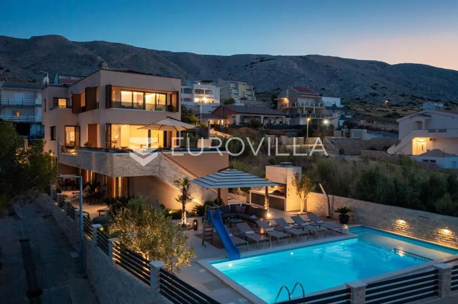 Pag prekrasna villa sa pogledom na more 350 m² na 200 metara od mora