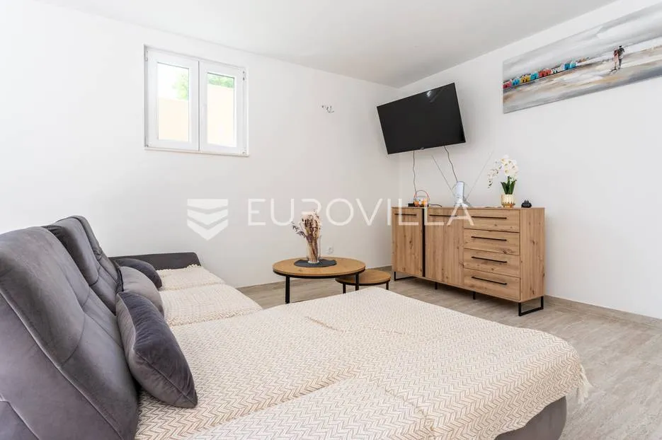 split, jesenice, prekrasna autentična vila s pogledom na more - slika 45